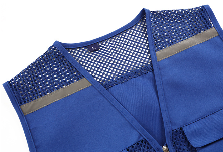 Mens multi pocket travel vest neck Mens multi pocket travel vest neck